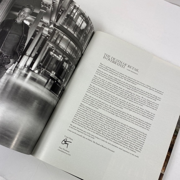 RESTORATION HARDWARE EARLY SPRING 2019 CATALOG DESIGNER HOME - Picture 8 of 9